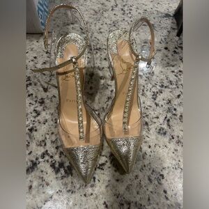 CL Gold Pumps. Like new!